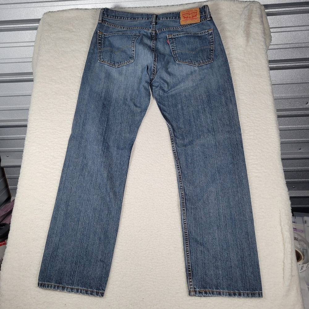 Levis 505 Regular Fit Jeans‎ Mens 36x32 Blue Medium Wash Straight Leg Denim - Picture 12 of 16